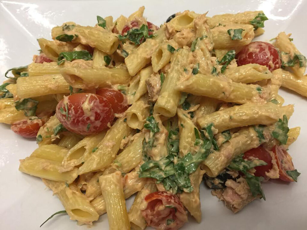pasta fredda alla primavera con salsa tonnata