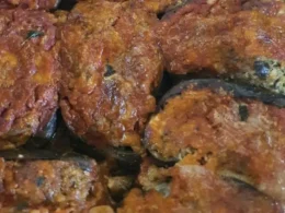 Melanzane imbottite con pane raffermo