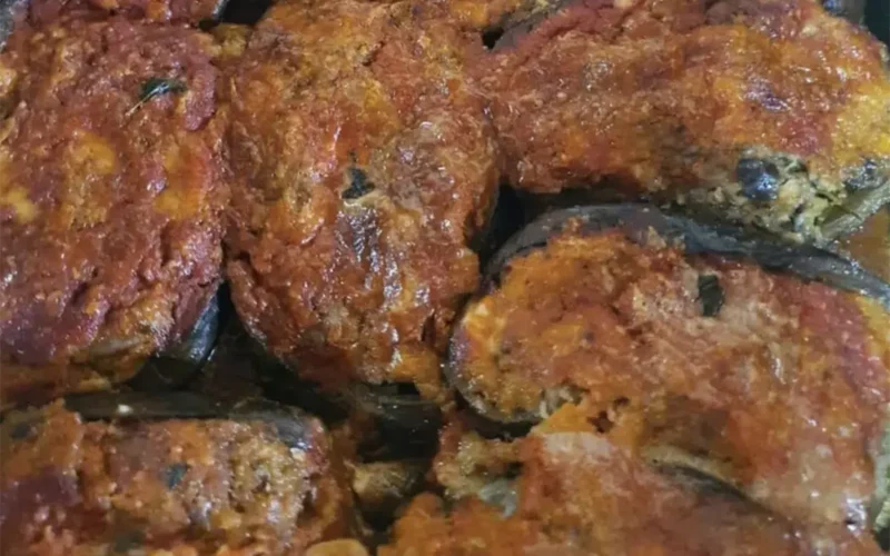 Melanzane imbottite con pane raffermo
