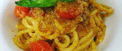 al pesto di mandorle