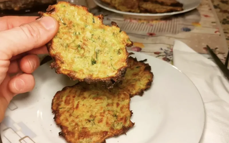 frittelle di zucchine in friggitrice ad aria