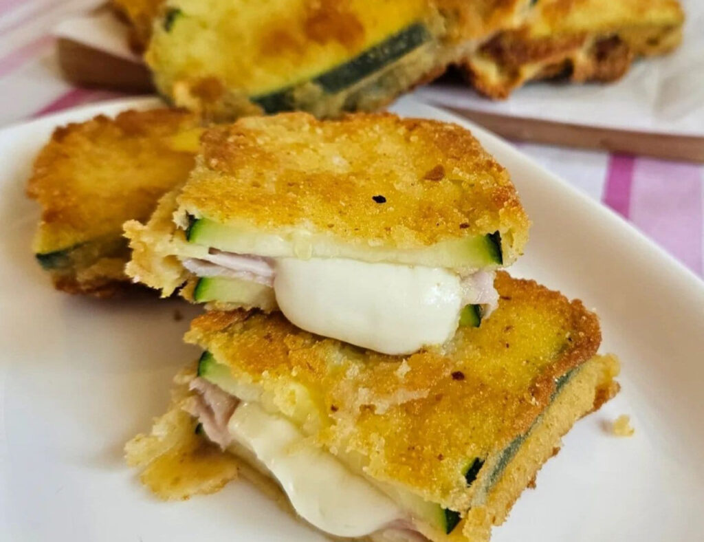 Sandwich di zucchine con provola e prosciutto