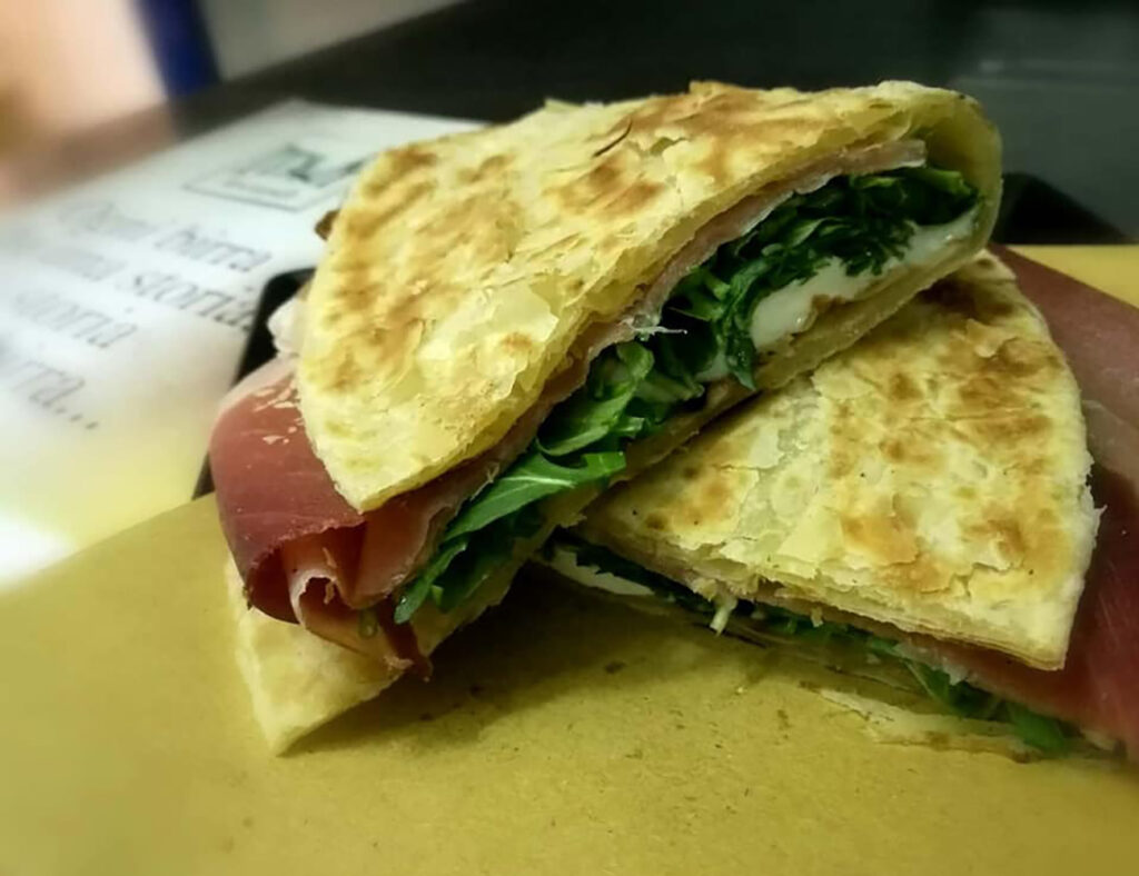 crescia sfogliata