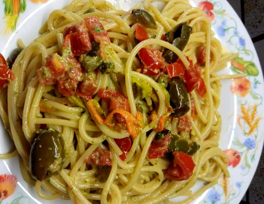 spaghetti al pesto di origano