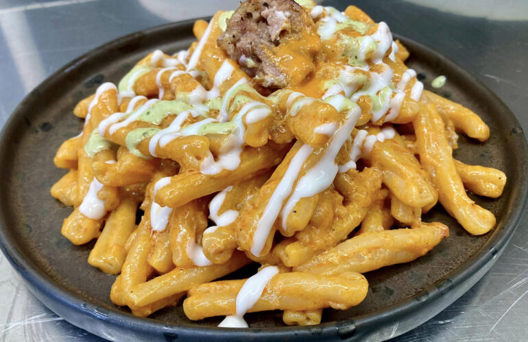 Pasta alla Cafona napoletana, vi mangerete anche il piatto. La doppia