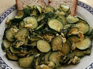 zucchine cacio e uova