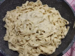 pasta burro e parmigiano