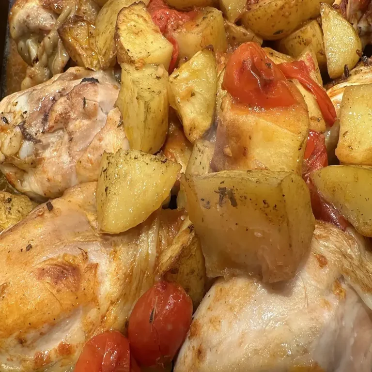 pollo con patate e pomodorini