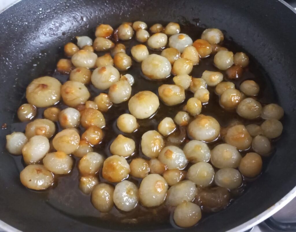 Cipolline in agrodolce al miele di castagno