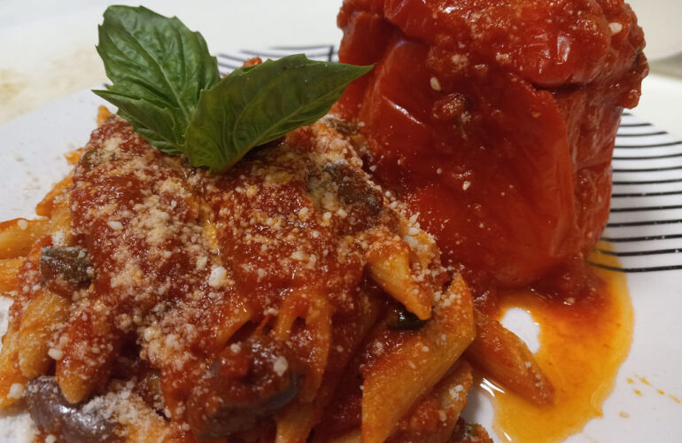 pasta al peperone imbuttunato