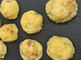 palline di patate in friggitrice ad aria