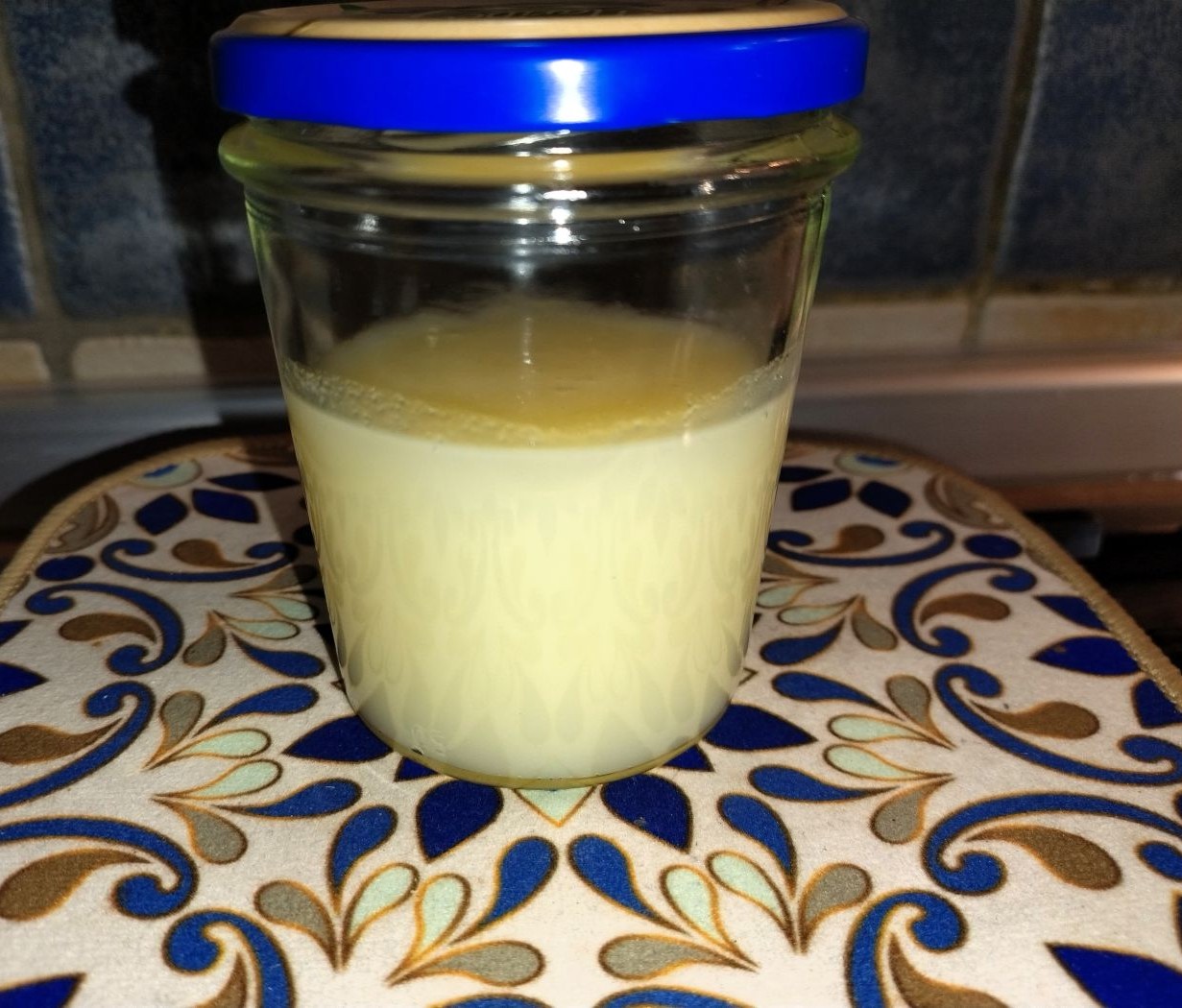 Latte condensato, se fate lo fate così non lo comprerete più
