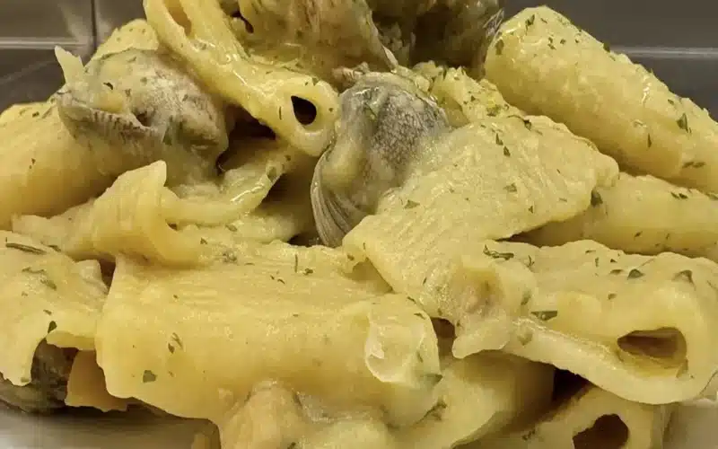 paccheri ceci e vongole
