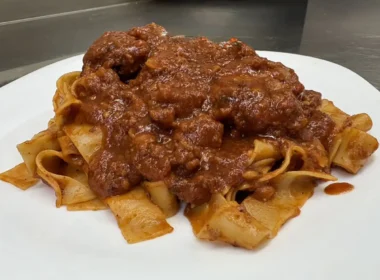 Pappardelle con Ragù di hamburger