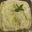 Pesto di zucchine con mandorle, parmigiano ed una generosa dose di basilico