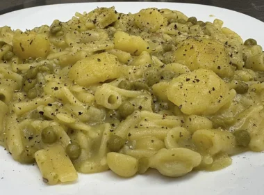 pasta patate e piselli