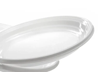 ritiro piatti di plastica