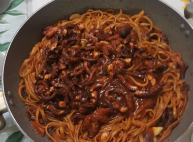 Linguine al ragu di polipo