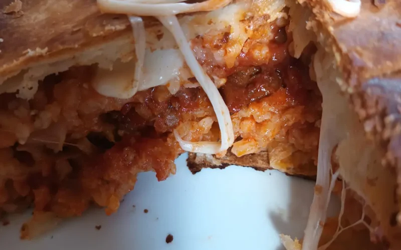 Pattì di Riso alla Catanese, la ricetta dell'Immacolata siciliana. Si fa in anticipo, rustico e filante