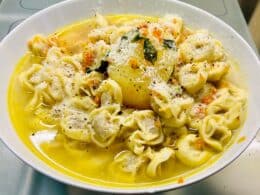 tortellini in brodo