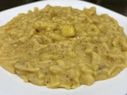 pasta e patate con provola di cannavacciuolo