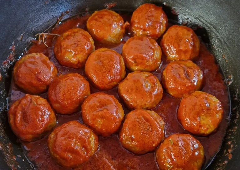 polpette di pane al sugo