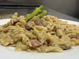 Pasta mista con fagioli borlotti e pata negra iberico.